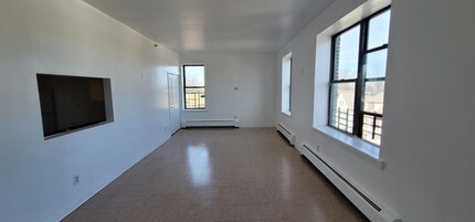 99 Rutgers Ave in Jersey City, NJ - Building Photo - Building Photo