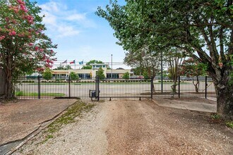 633 E 11th St in Houston, TX - Building Photo - Building Photo