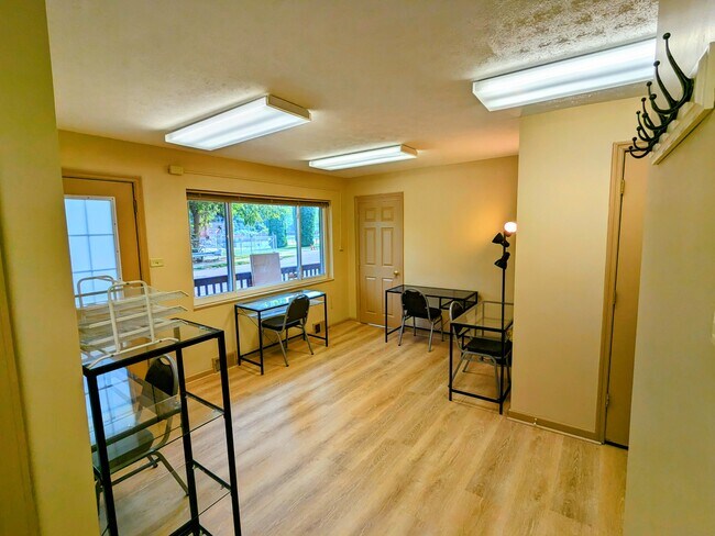 950 Irving Ave in Dayton, OH - Building Photo - Building Photo