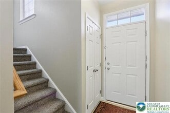 270 Milkweed Dr in Allentown, PA - Building Photo - Building Photo