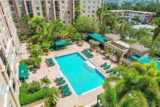 520 SE 5 Ave in Fort Lauderdale, FL - Building Photo - Building Photo