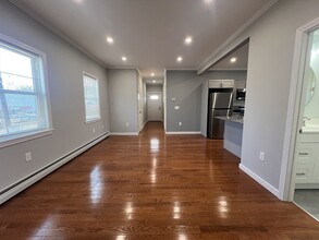 84 Carey St in Fitchburg, MA - Building Photo - Building Photo
