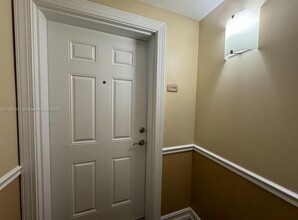 117 NW 42nd Ave in Miami, FL - Building Photo - Building Photo