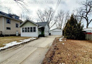 229 Linden Ave in Waterloo, IA - Building Photo