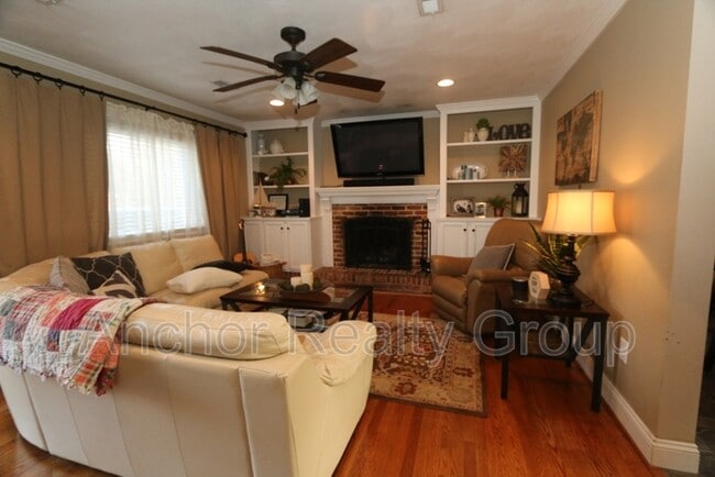 1457 Garwood Ave in Virginia Beach, VA - Building Photo - Building Photo