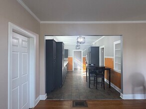 1010 Gale Ln in Nashville, TN - Building Photo - Building Photo