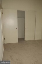 3 N Christopher Columbus Blvd in Philadelphia, PA - Building Photo - Building Photo