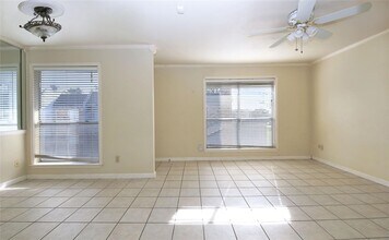 6202 Skyline Dr in Houston, TX - Building Photo - Building Photo