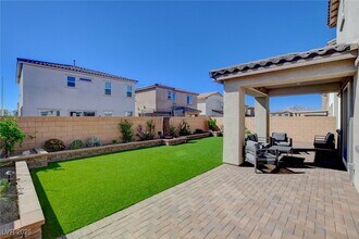 871 Benning St in Henderson, NV - Building Photo - Building Photo