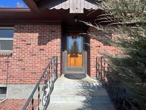 7624 W Ustick Rd in Boise, ID - Building Photo - Building Photo