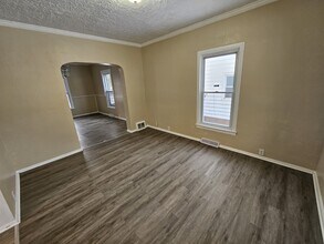 3788 W 34th St in Cleveland, OH - Building Photo - Building Photo