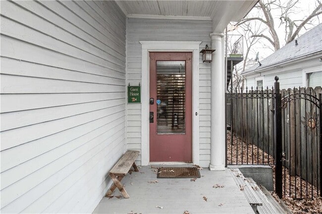 property at 952 Myrtle St NE