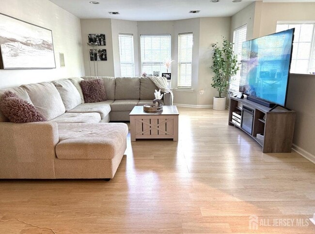 property at 189 Sunshine Dr