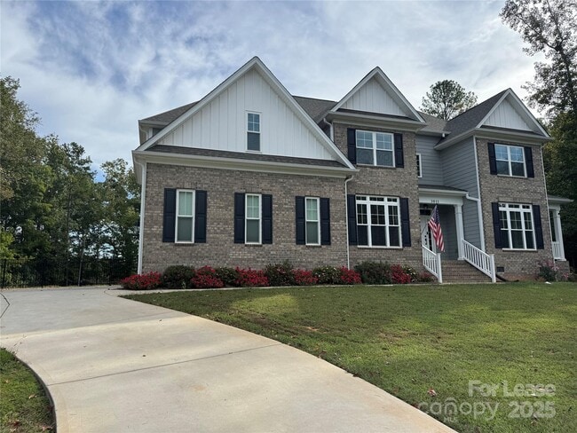 3011 Waxhaw Crossing Dr in Waxhaw, NC - Foto de edificio - Building Photo
