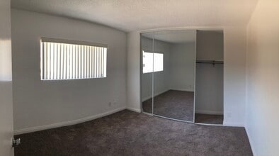 3337 S Durango Ave in Los Angeles, CA - Building Photo - Building Photo