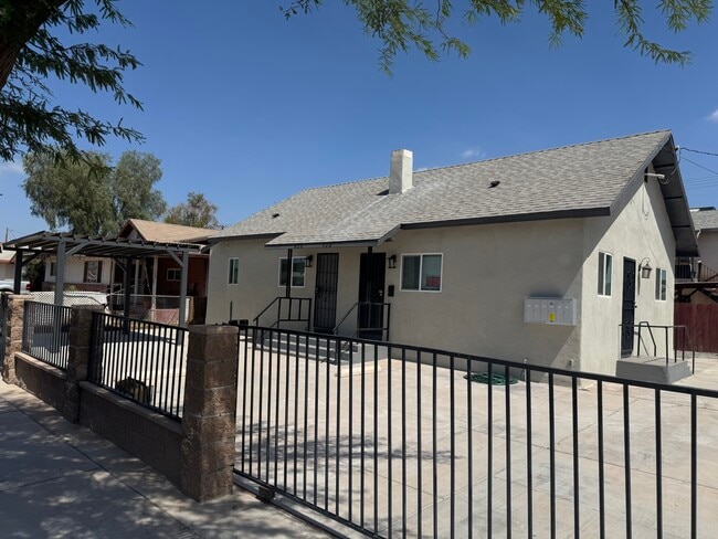 624 W Holt Ave, Unit 624 holt