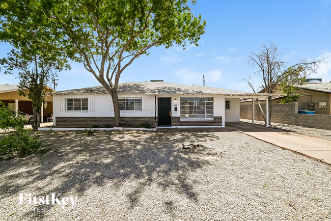 property at 2933 W Citrus Way