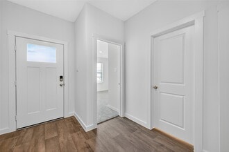 1703 Stelvio Pass in Richmond, TX - Building Photo - Building Photo