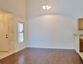 5100 Playpen Dr in Jacksonville, FL - Building Photo - Building Photo
