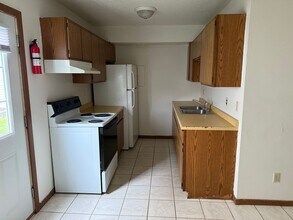 1424 Pine St in La crosse, WI - Building Photo - Building Photo