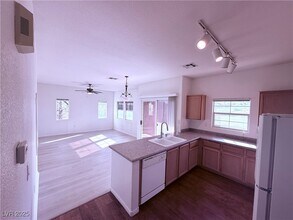 3805 Ormond Beach St in Las Vegas, NV - Building Photo - Building Photo