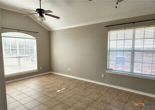 706 Wagon Wheel Dr in Harker Heights, TX - Building Photo - Building Photo