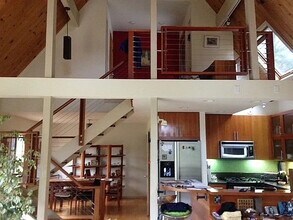 618 Douglas Dr in Mill Valley, CA - Building Photo - Building Photo