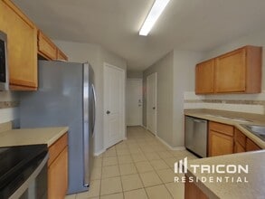 4024 Nettle Brook in San Antonio, TX - Building Photo - Building Photo