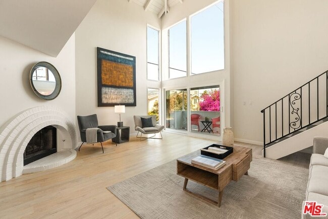 property at 41 29th Ave