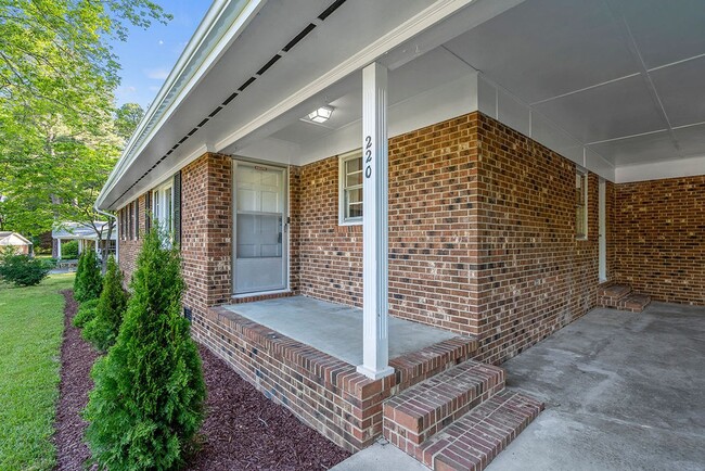 220 Alan St in Angier, NC - Building Photo - Building Photo