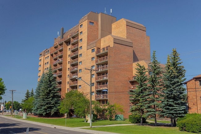 Bonaventure Estates in Calgary, AB - Building Photo - Building Photo