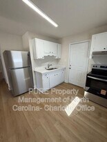 1732 Newland Rd in Charlotte, NC - Building Photo