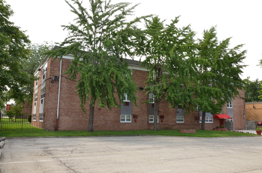 Zion Gardens in Philadelphia, PA - Building Photo