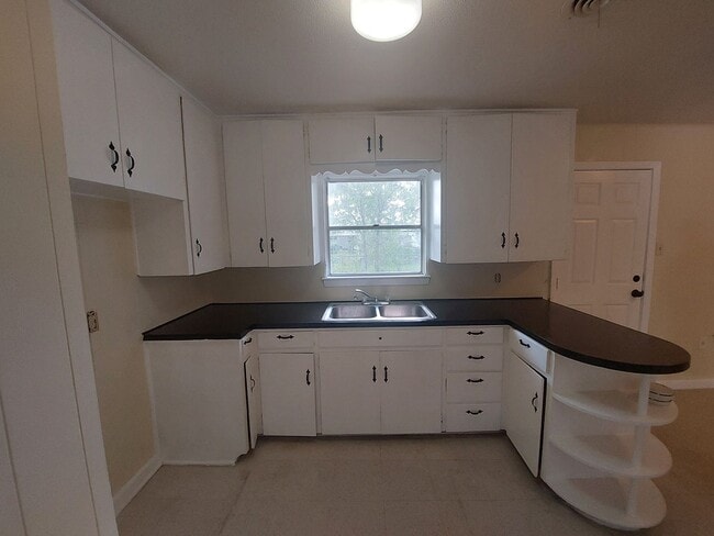 438 Saipan Pl in San Antonio, TX - Building Photo - Building Photo