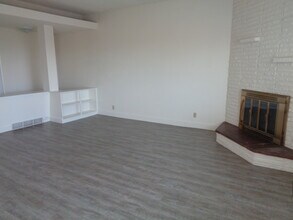 1800 S Foothill Dr, Unit 1800 in Salt Lake City, UT - Building Photo - Building Photo