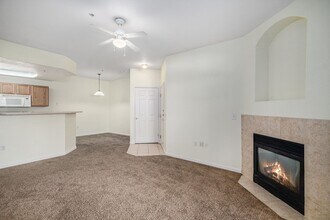 7440 S Blackhawk St in Englewood, CO - Building Photo - Building Photo