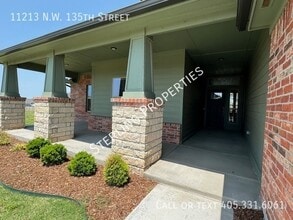 11213 NW 135th St in Piedmont, OK - Building Photo - Building Photo