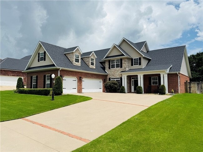 property at 4754 Stonewall Crossing