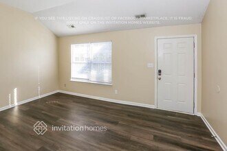 7906 Lobilia Ln in Charlotte, NC - Building Photo - Building Photo