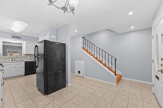 5237 Arboles Dr in Houston, TX - Building Photo - Building Photo