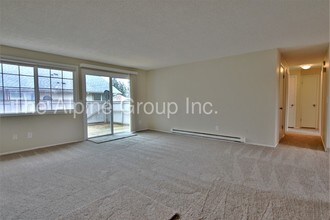 3283 SW 126th Ave in Beaverton, OR - Foto de edificio - Building Photo