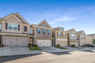 7673 Squire Ct in Fairburn, GA - Building Photo - Building Photo