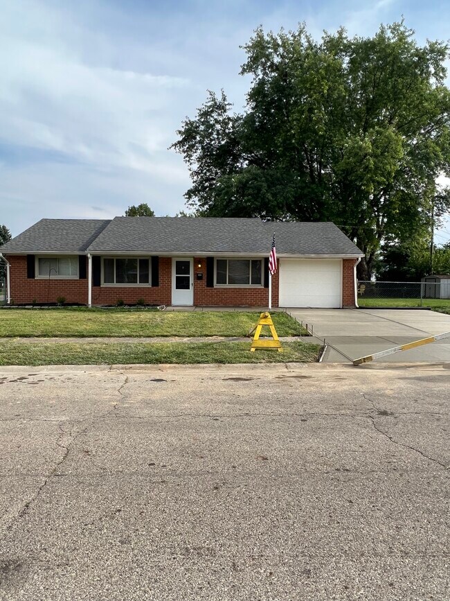 6515 Oak Hill Rentals in Enon, OH