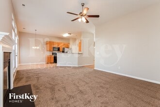 2560 McGinnes Pl NW in Concord, NC - Foto de edificio - Building Photo