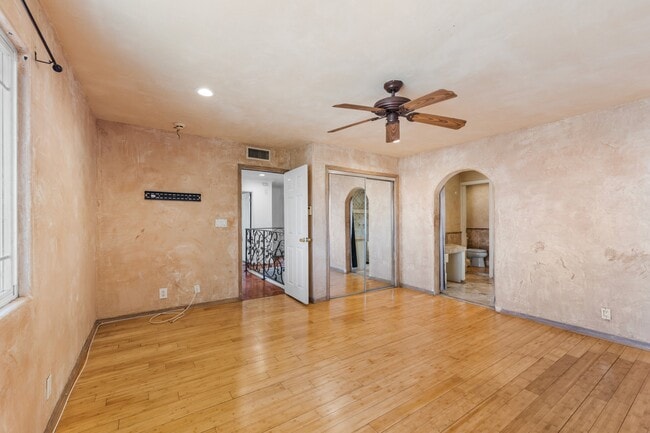 8743 Topanga Canyon Blvd in Los Angeles, CA - Building Photo - Building Photo