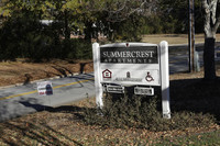 Summercrest Apartments in Laurens, SC - Building Photo - Building Photo