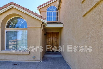 2041 Crater Peak Way in Antioch, CA - Building Photo - Building Photo