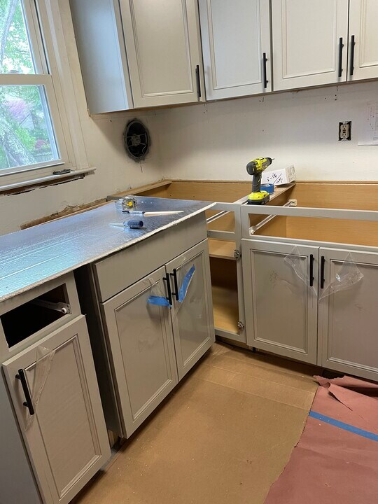 234 Crombie St, Unit Main in Huntington Station, NY - Building Photo