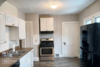 11512 Harvey Ave in Cleveland, OH - Building Photo - Building Photo