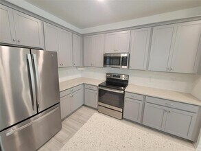 8721 Firefly Pl in Parrish, FL - Building Photo - Building Photo